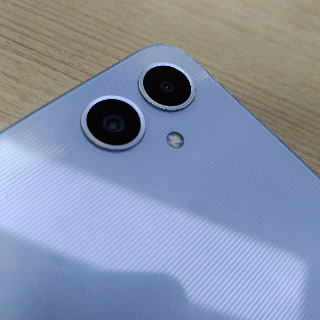 CELULAR SAMSUNG GALAXY A05 SM-A055M (2023) 64 GB 4 GB RAM (SEMINUEVO)