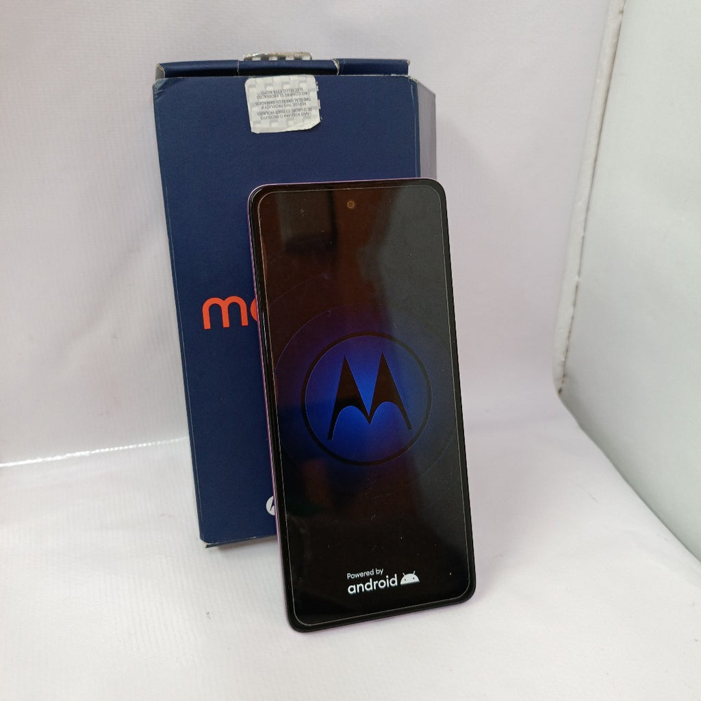 CELULAR MOTOROLA MOTO G24 XT2423-1 (2024) 256 GB 4 GB RAM (SEMINUEVO)
