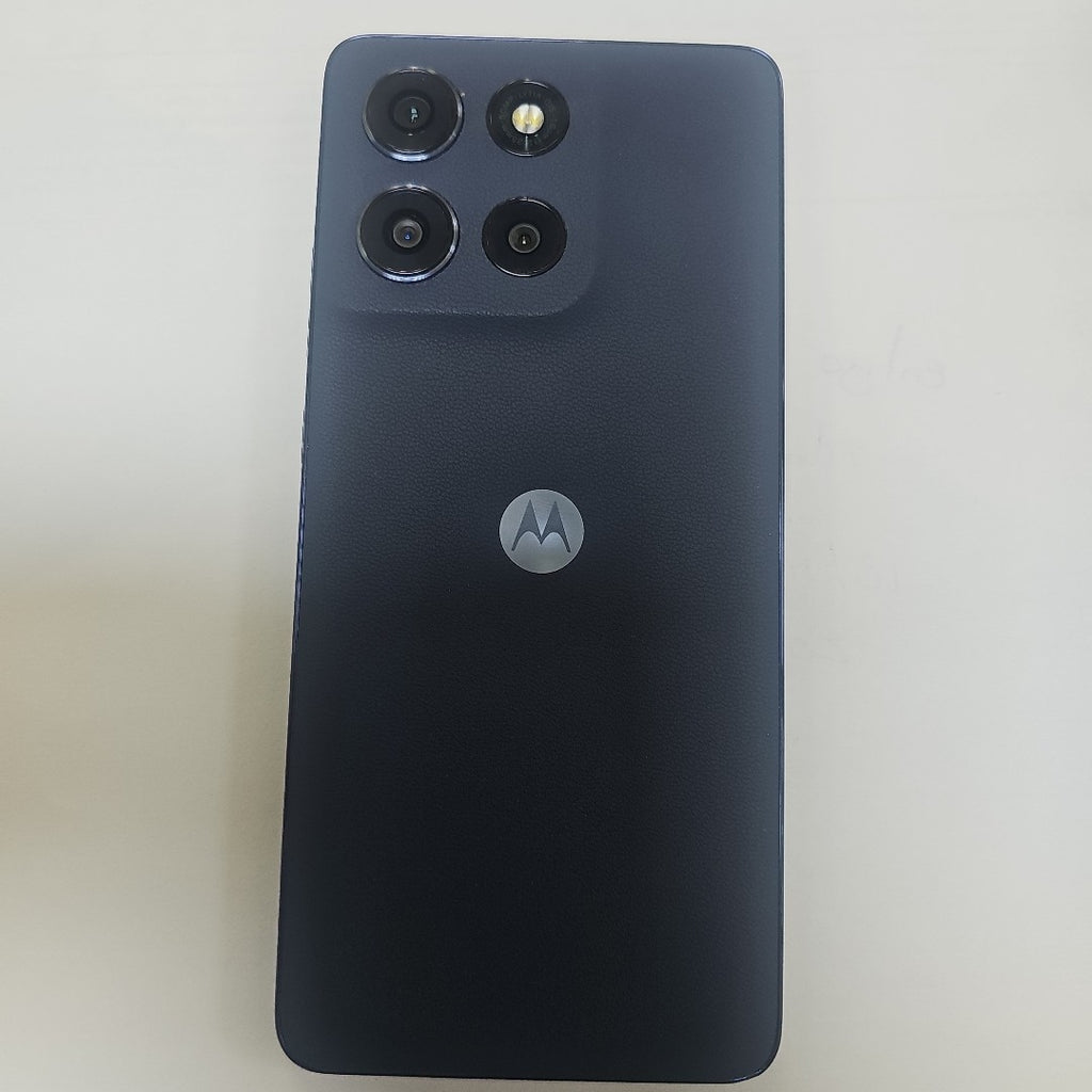 CELULAR MOTOROLA MOTO G86 XT2527-1 (2025) 256 GB 8 GB RAM (SEMINUEVO)