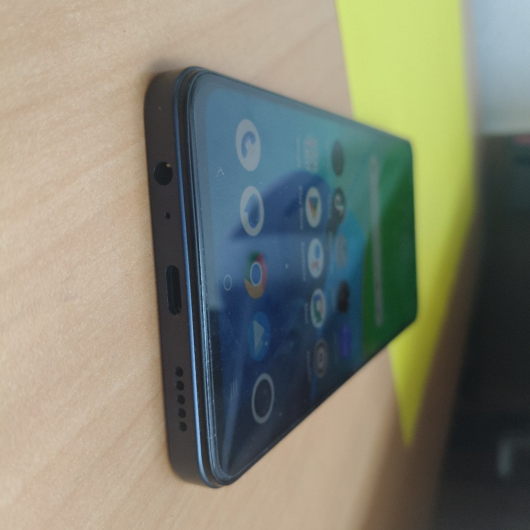 CELULAR VIVO Y19S V2419 (2024) 256 GB 8 GB RAM (SEMINUEVO)