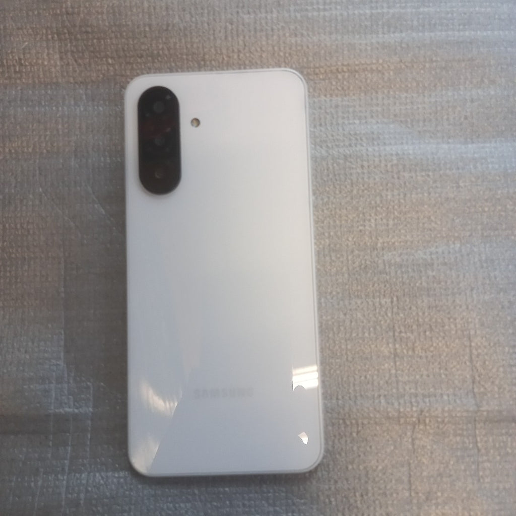 CELULAR SAMSUNG GALAXY A26 5G SM-A266M (2025) 128 GB 6 GB RAM (SEMINUEVO)