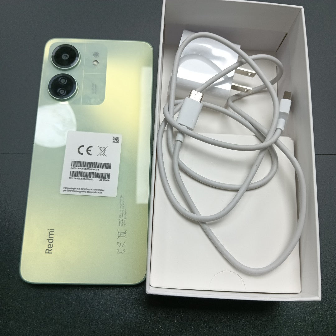 CELULAR XIAOMI REDMI 13C 23100RN82L (2023) 256 GB 8 GB RAM (SEMINUEVO)