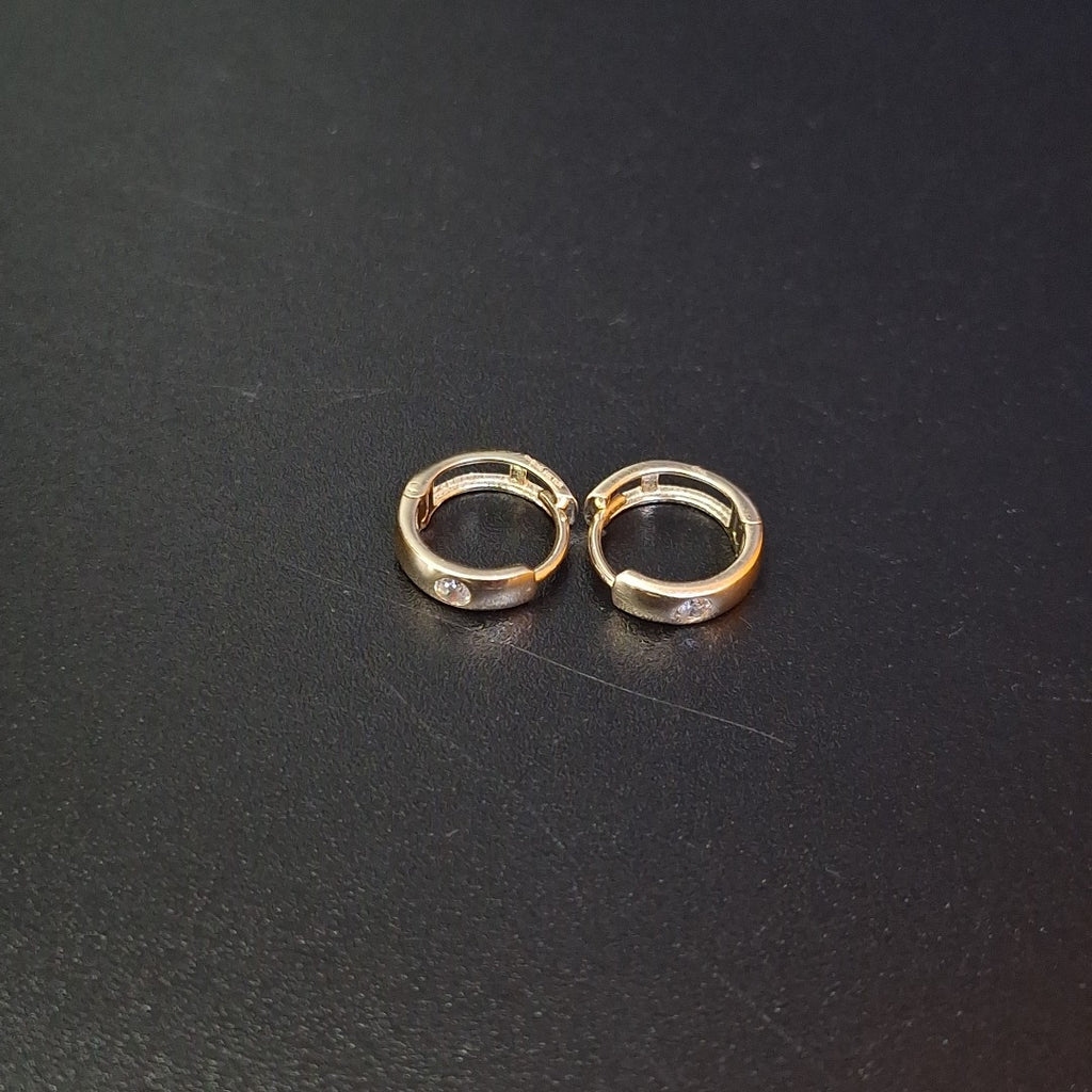 HUGGIES ORO 14K 1.4 (NUEVO)