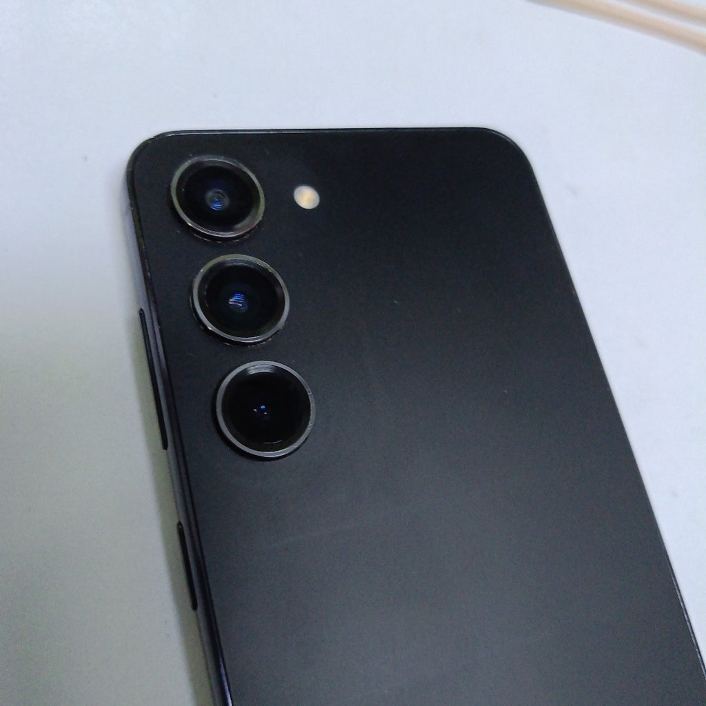 CELULAR SAMSUNG GALAXY S23 SM-S911B 128 GB 8 GB RAM (SEMINUEVO)