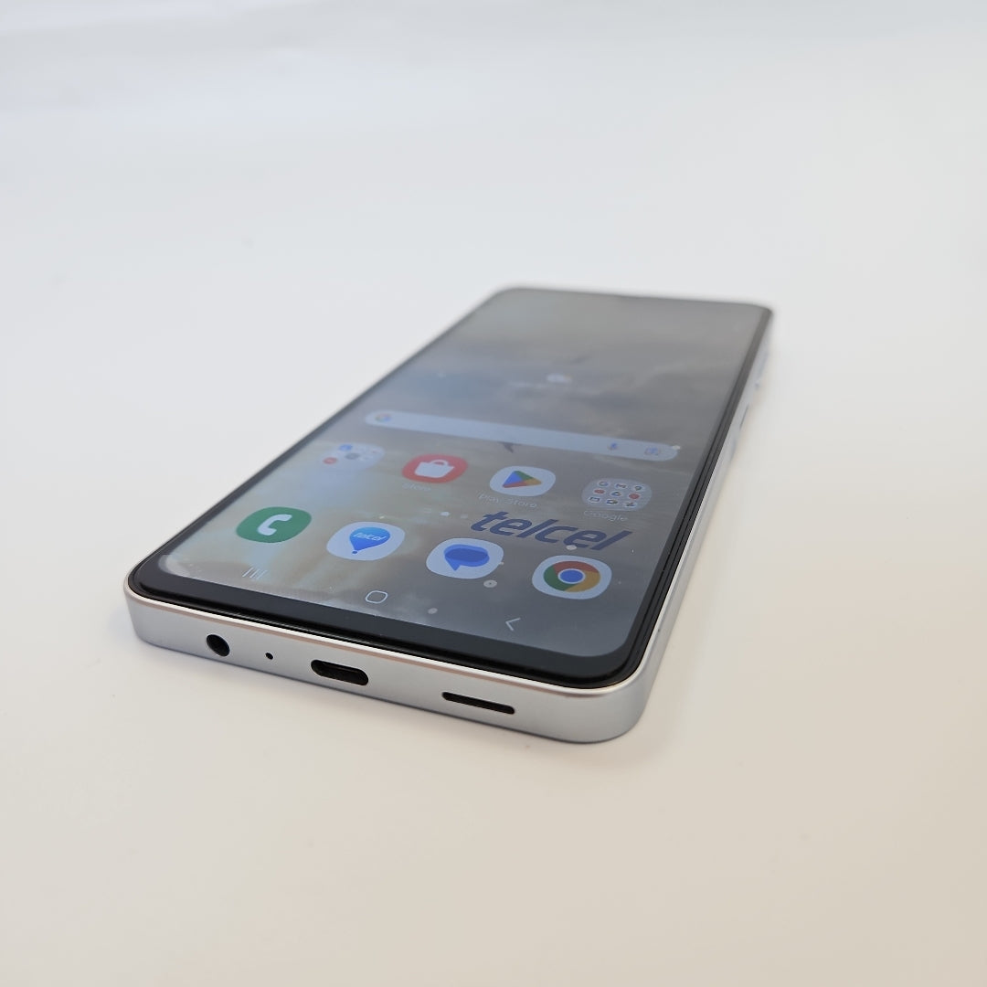 CELULAR SAMSUNG GALAXY A06 SM-A065M (2024) 64 GB 4 GB RAM (SEMINUEVO)