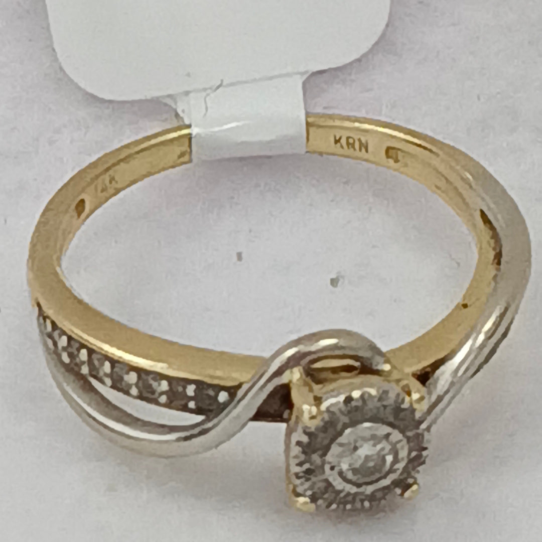 ANILLITO. ORO. 14 K 3.2 GRMS (SEMINUEVO)
