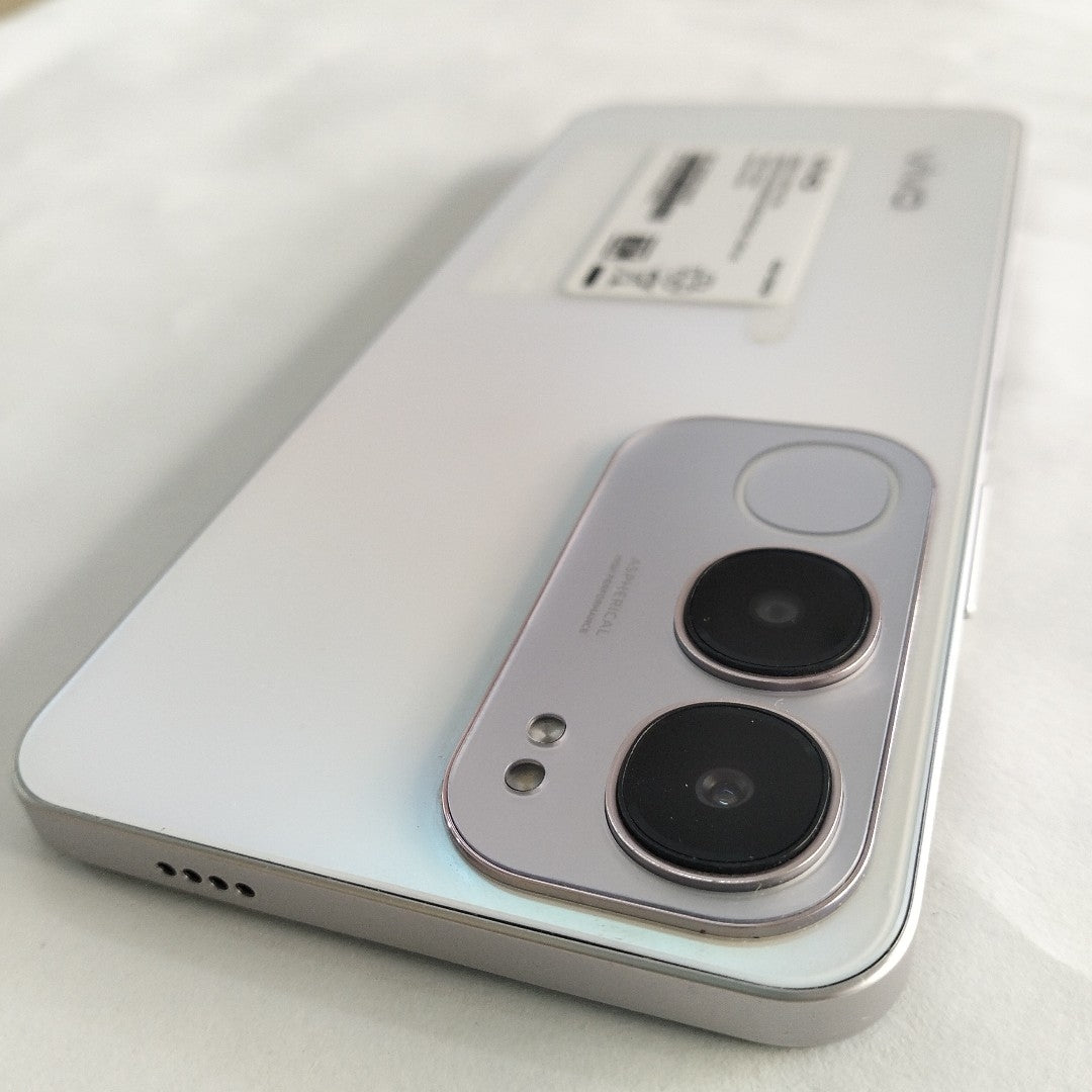 CELULAR VIVO Y19S V2419 (2024) 256 GB 8 GB RAM (SEMINUEVO)