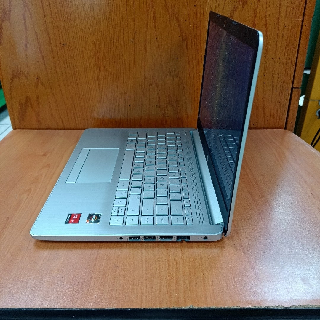 LAPTOP HP 14-DK1508LA (2022) 256 GB SSD 8 GB RAM