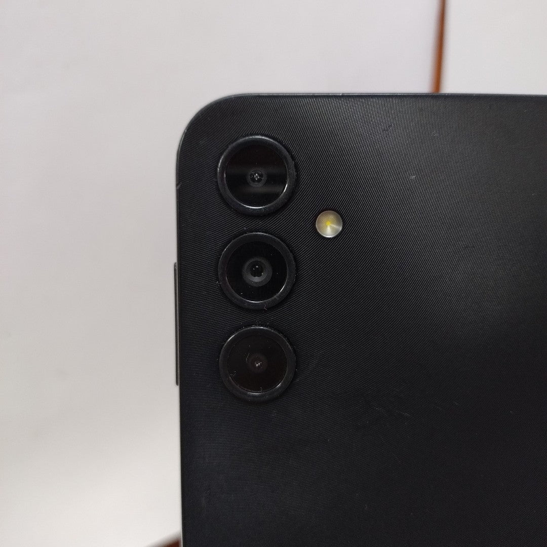 CELULAR SAMSUNG GALAXY A14 5G SM-A146U (2023) 64 GB 4 GB RAM (SEMINUEVO)