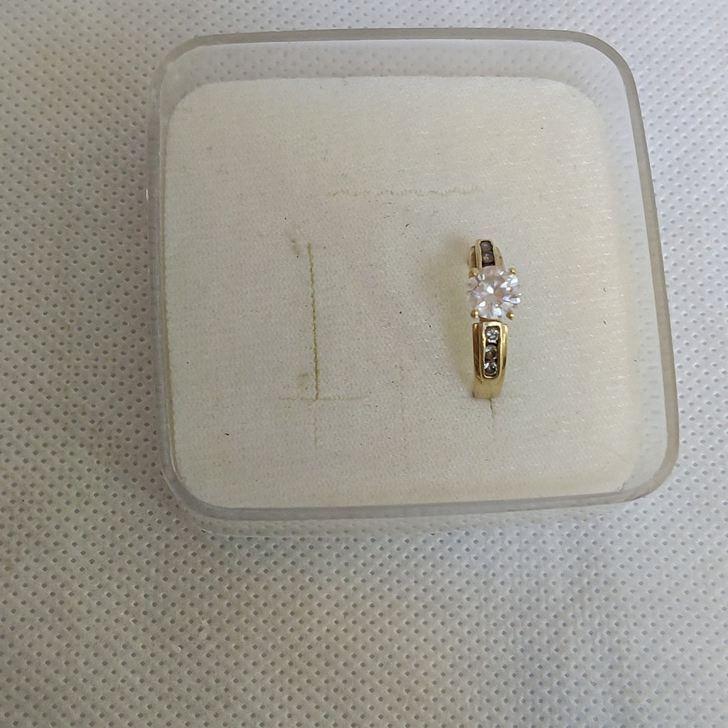 ANILLITO. ORO. 10 K 2.3 GRMS (SEMINUEVO)