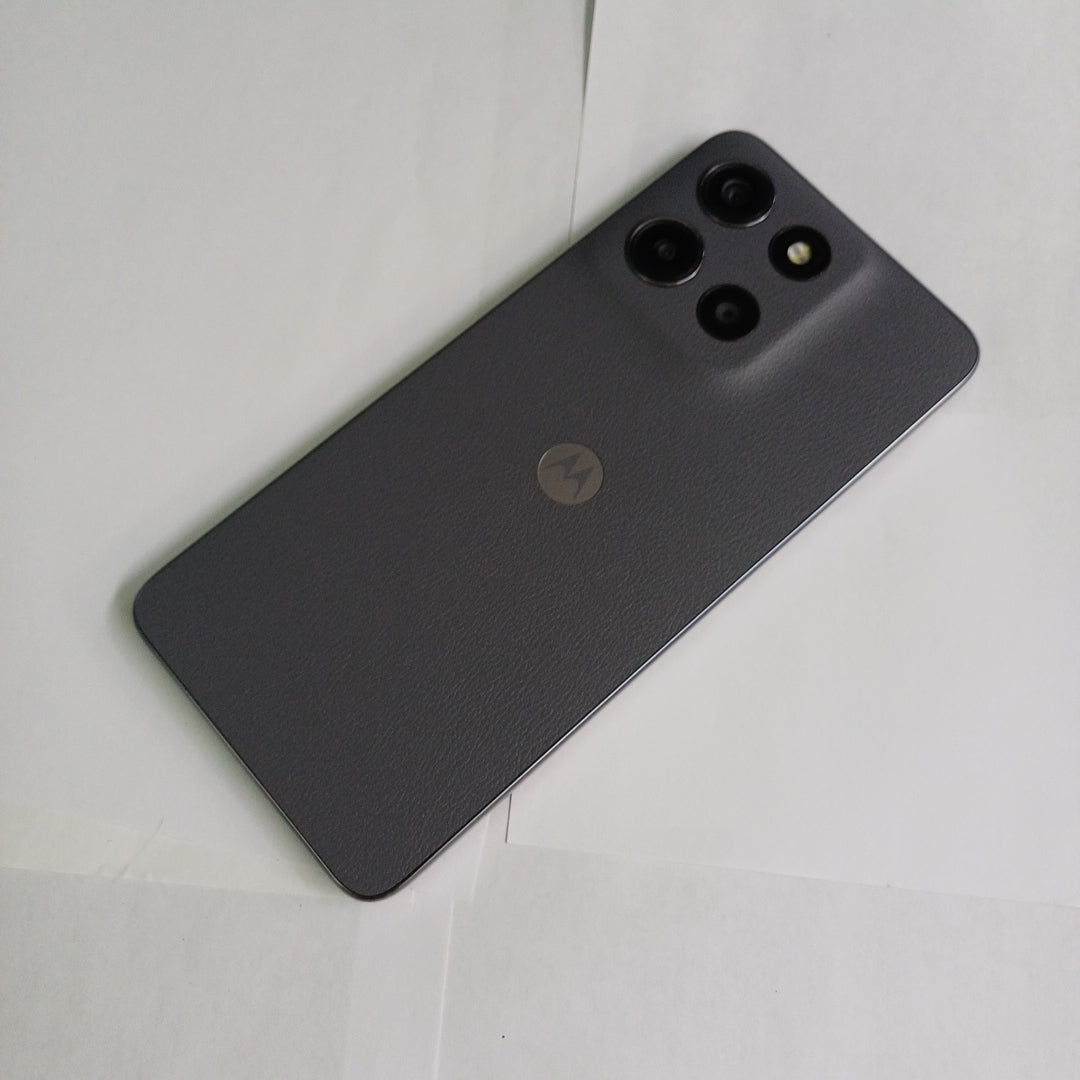 CELULAR MOTOROLA MOTO G15 XT2521-2 (2025) 256 GB 4 GB RAM (SEMINUEVO)