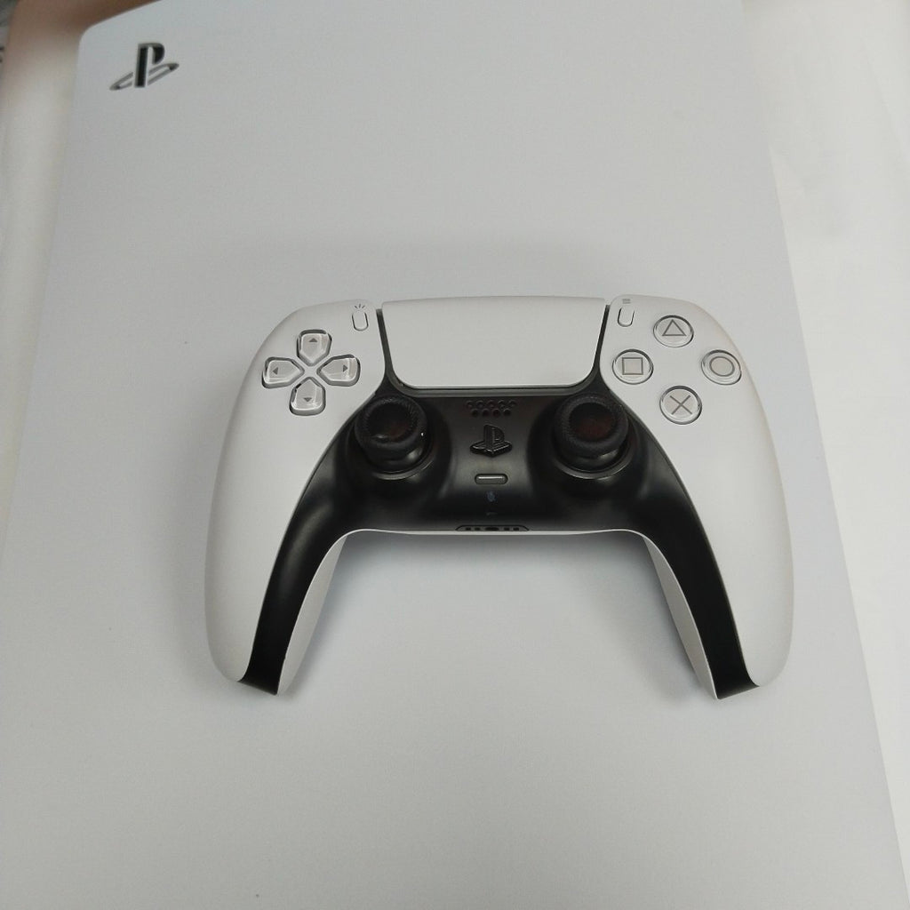 CONSOLA DE VIDEOJUEGO SONY PS5 825 SSD (SEMINUEVO)