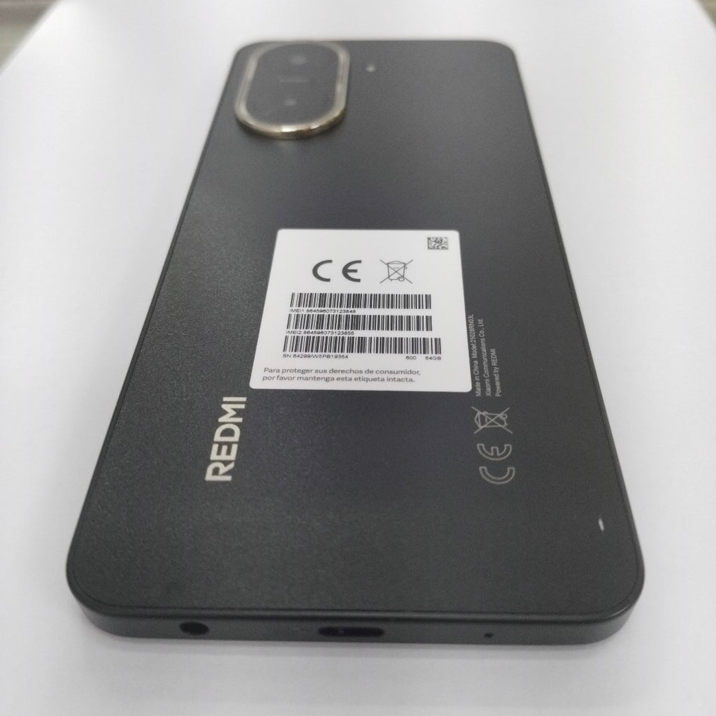 CELULAR XIAOMI REDMI A5 25028RN03L (2025) 64 GB 3 GB RAM (SEMINUEVO)