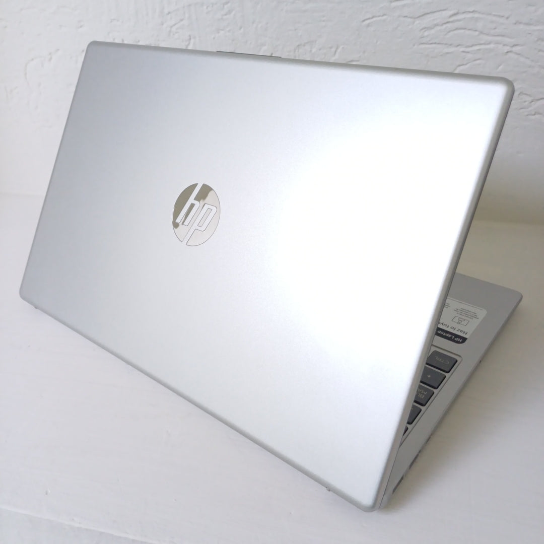 LAPTOP HP 15-FD0058LA (2024) 512 GB SSD 8 GB RAM (SEMINUEVO)