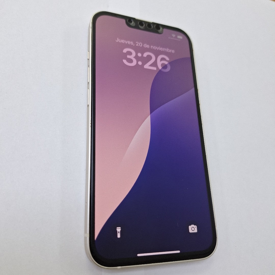 CELULAR APPLE IPHONE 13 A2631 128 GB 4 GB RAM (SEMINUEVO)