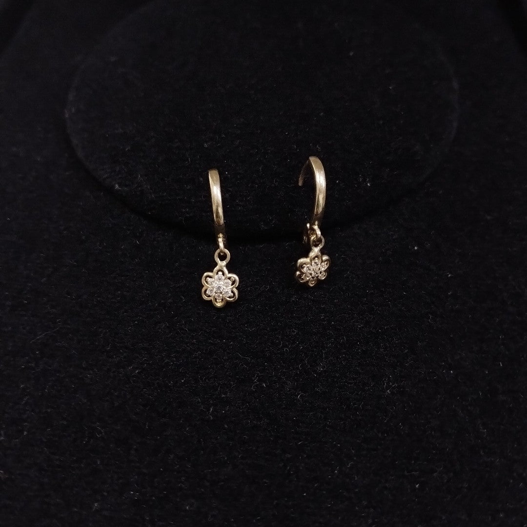 HUGGIES ORO 14K 1.8 (NUEVO)