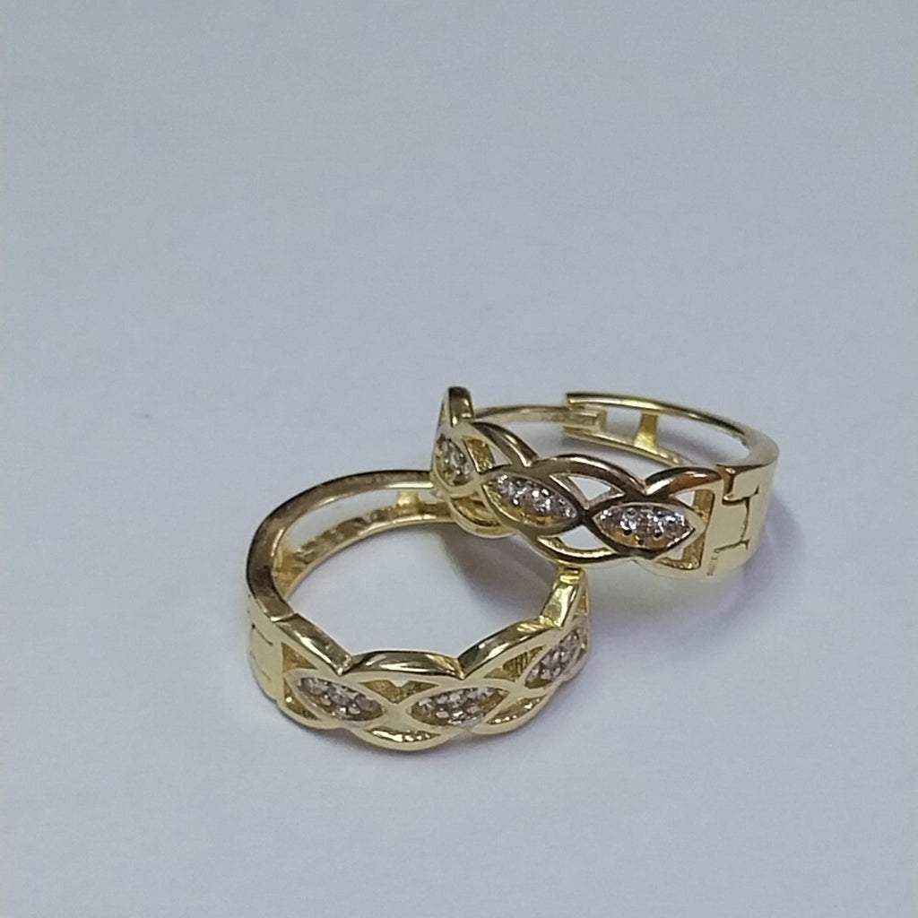 HUGGIES ORO 14K 2.1 (NUEVO)