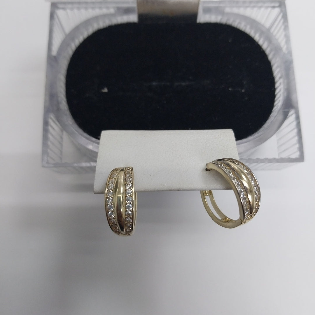 HUGGIES ORO 14K 2.8 (NUEVO)