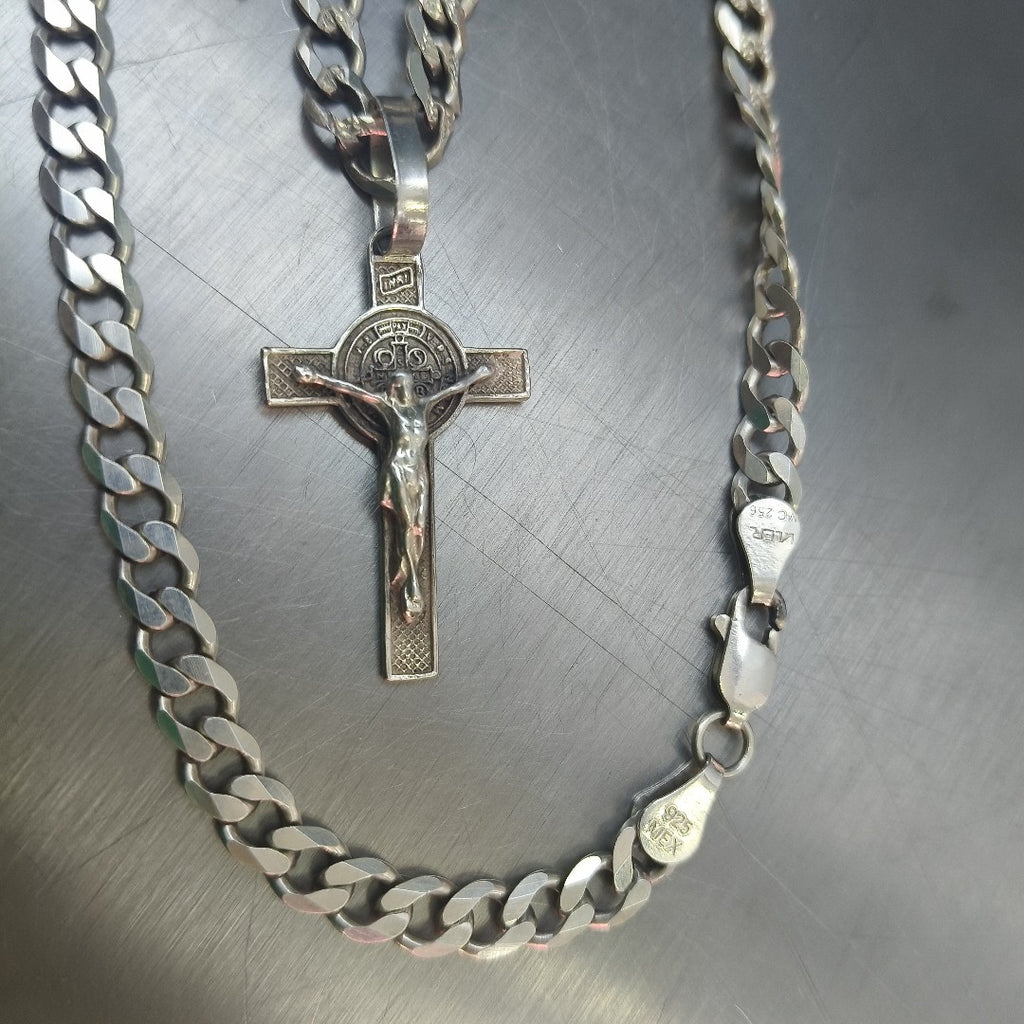 CADENA, CRUZ. PLATA. 29.3 GRMS (SEMINUEVO)