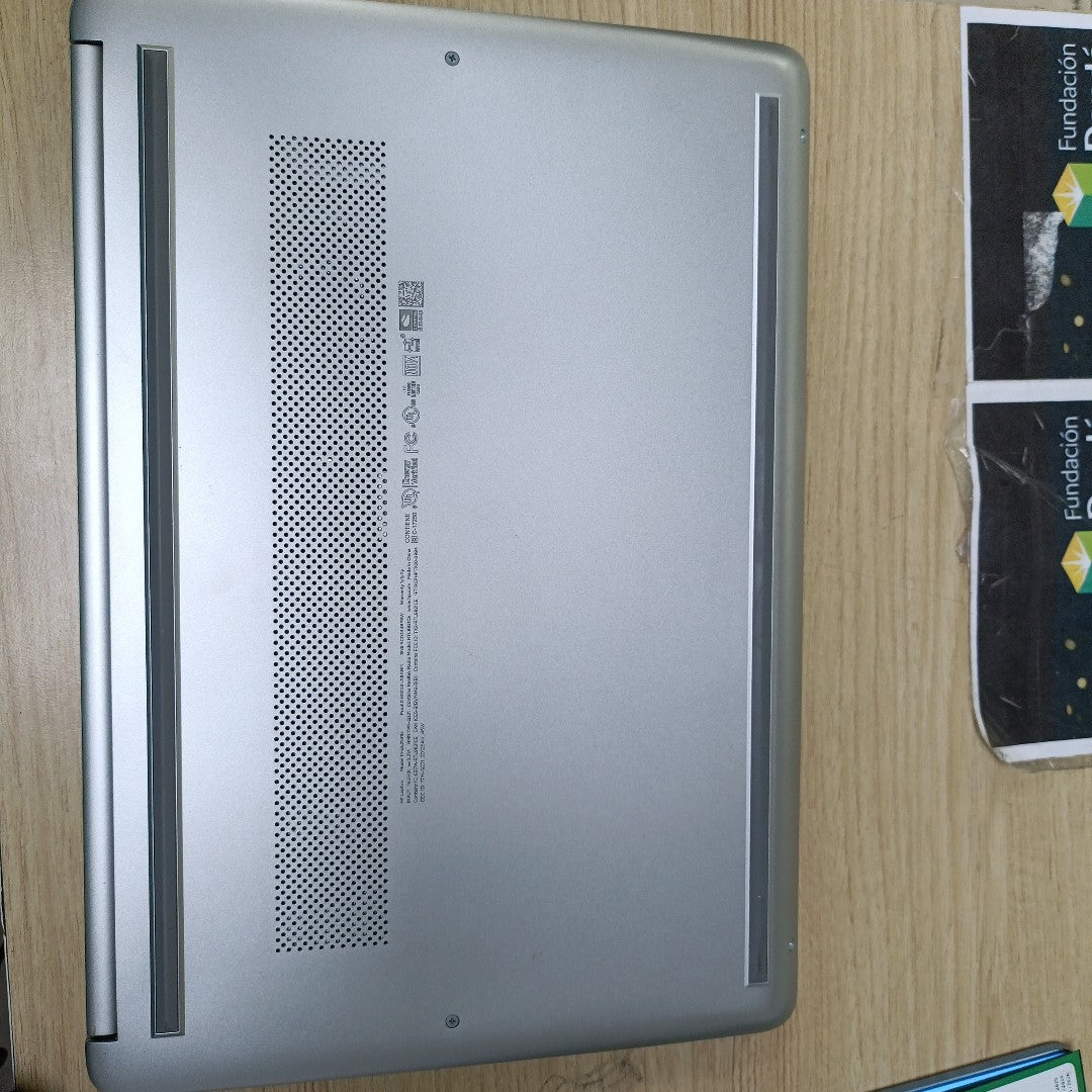 LAPTOP HP 14-DQ2531LA (2023) 512 GB SSD 16 GB RAM (SEMINUEVO)