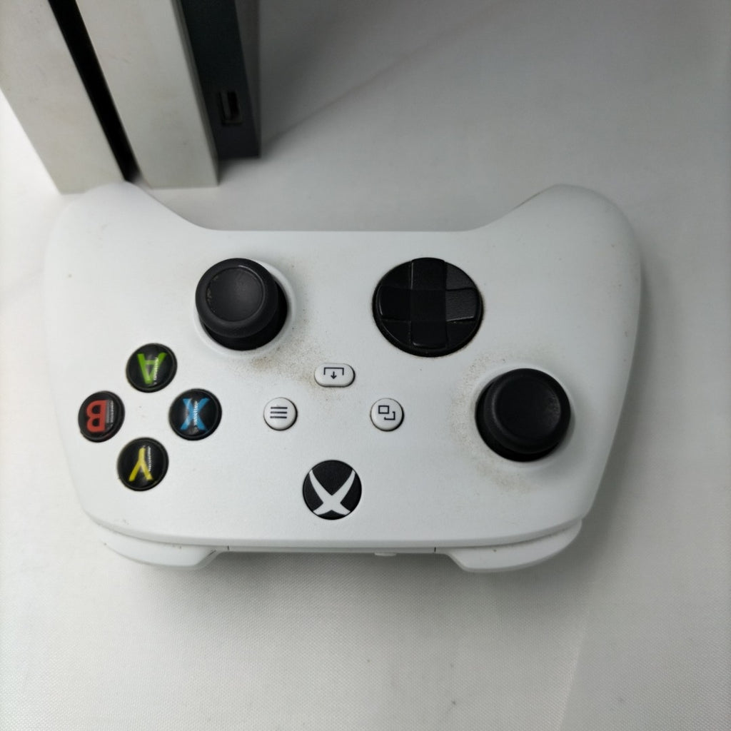 CONSOLA DE VIDEOJUEGO MICROSOFT XBOX ONE S 1 TB (SEMINUEVO)