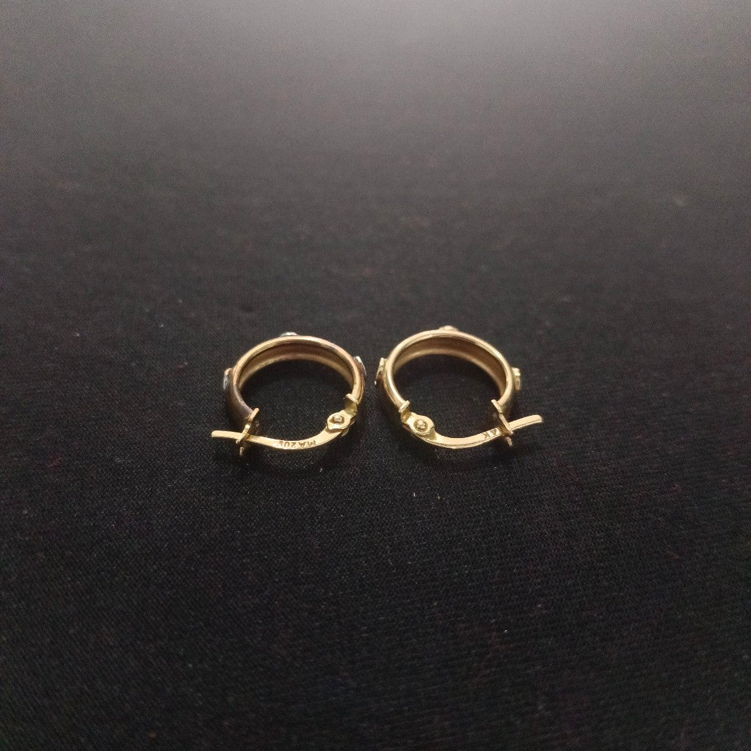 ARRACADAS PAR. ORO. 14 K 1.8 GRMS (SEMINUEVO)