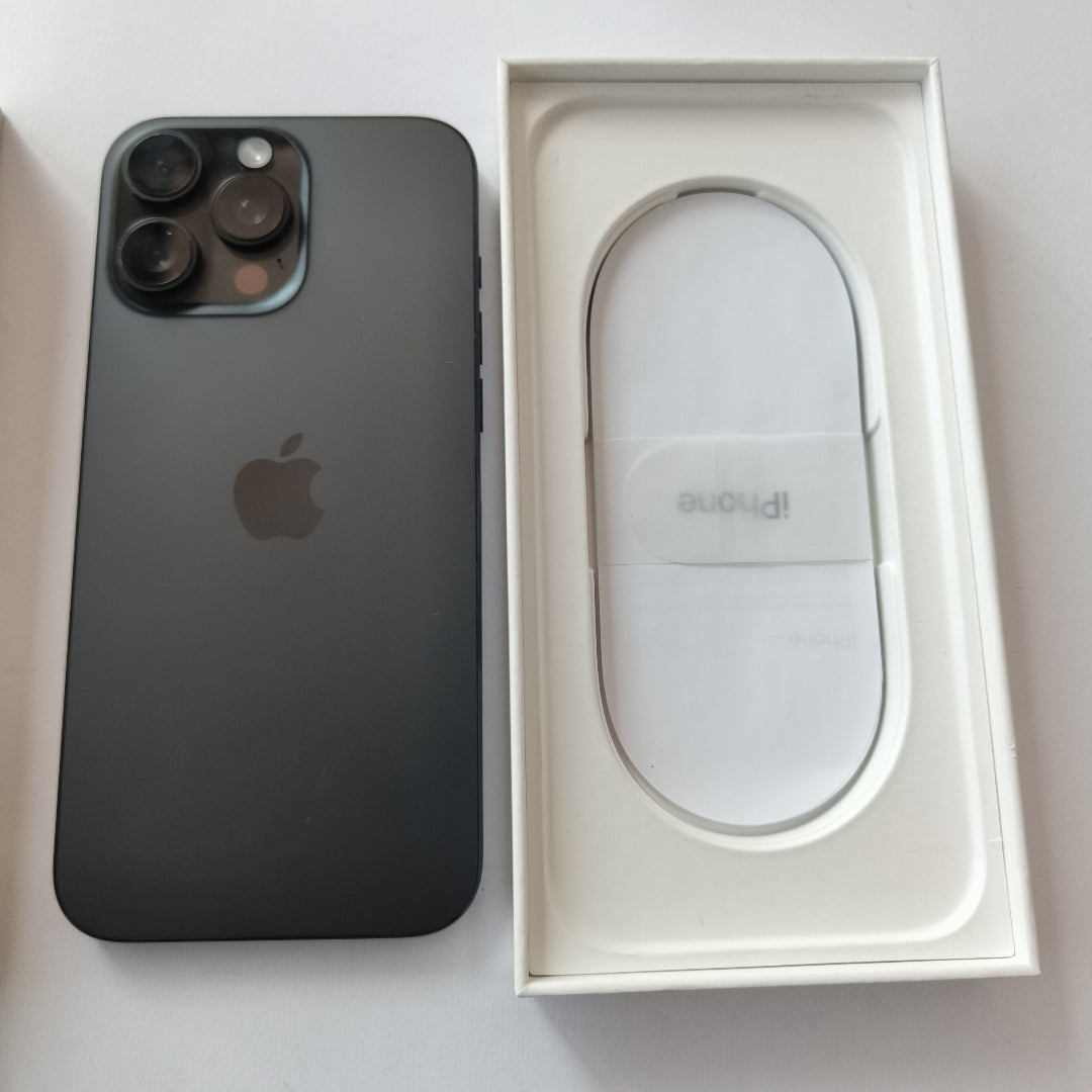 CELULAR APPLE IPHONE 16 PRO MAX A3295 (2024) 256 GB 8 GB RAM (SEMINUEVO)