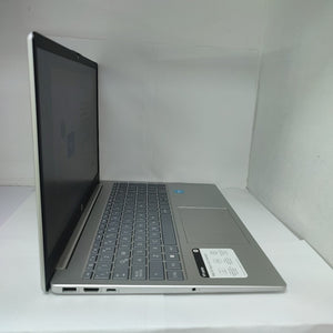 LAPTOP HP 15-FD0037LA  (2024) 512 GB SSD 8 GB RAM (SEMINUEVO)