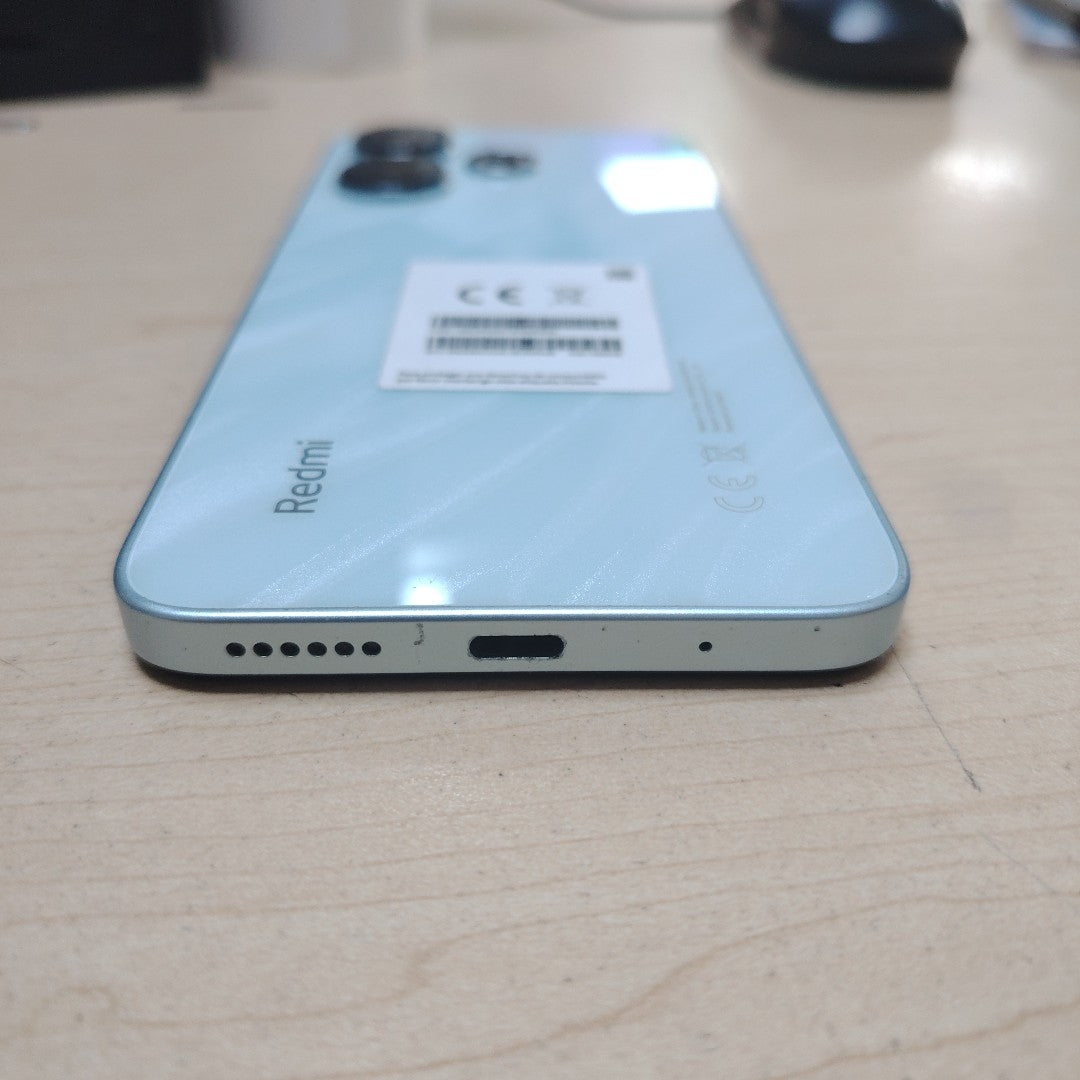 CELULAR XIAOMI REDMI 13 24049RN28L (2024) 256 GB 8 GB RAM (SEMINUEVO)