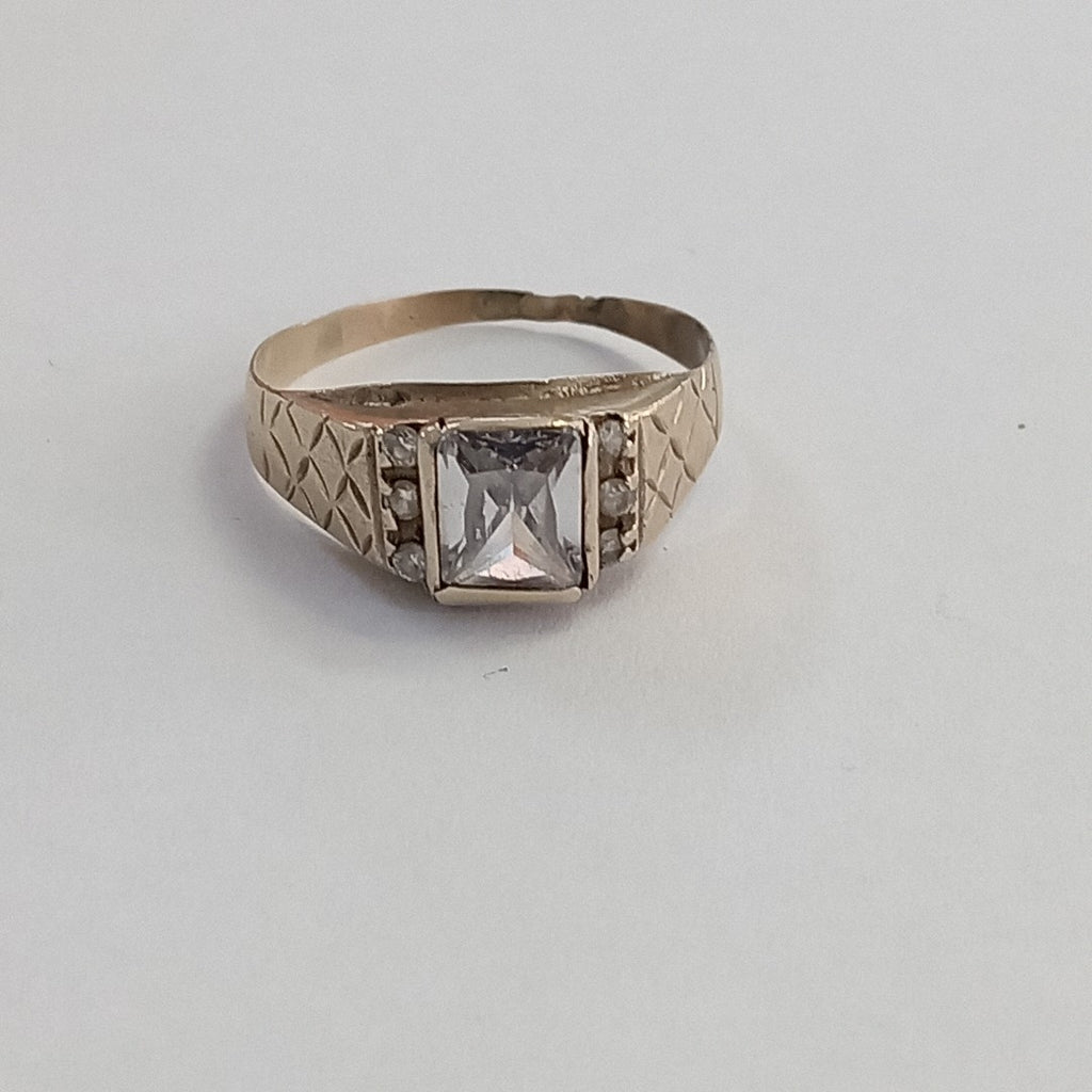 ANILLO. ORO. 10 K 2.9 GRMS (SEMINUEVO)