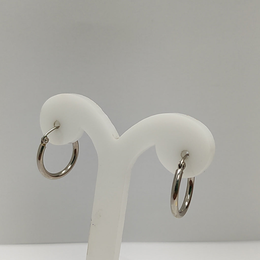 ARRACADAS PAR ORO BLANCO 14 K 1,00 GRMS (SEMINUEVO)
