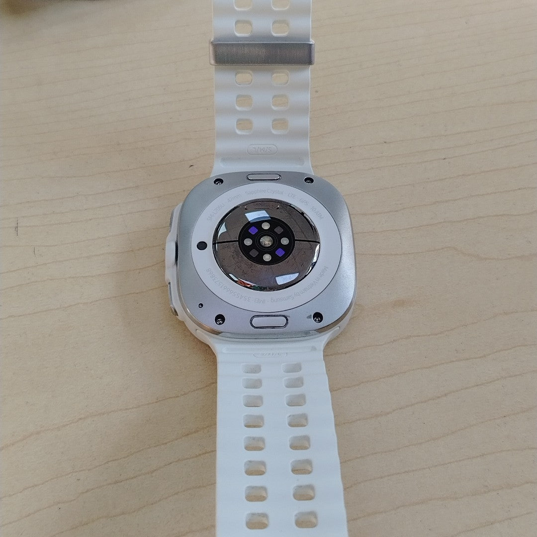 SMARTWATCH SAMSUNG GALAXY WATCH ULTRA SM-L705U (2024) 47 MM GPS + CELULAR (SEMINUEVO)