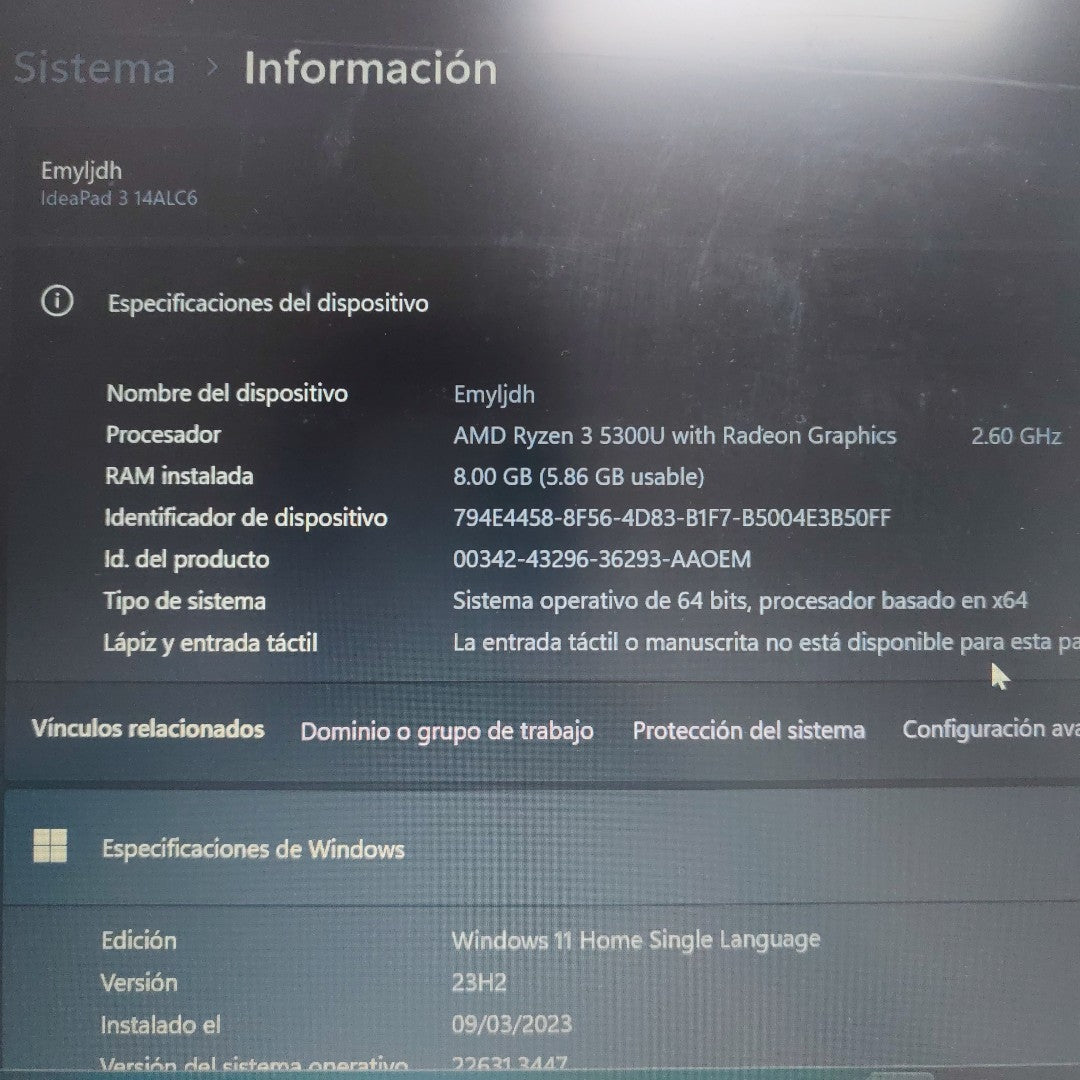 LAPTOP LENOVO IDEAPAD 3 14ALC6 (2022) 512 GB SSD 8 GB RAM (SEMINUEVO)