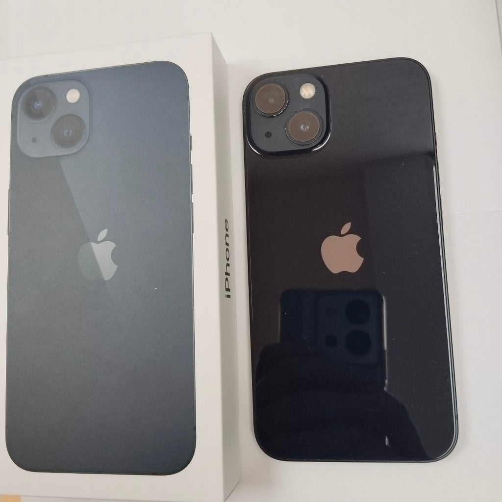 CELULAR APPLE IPHONE 13 A2631 128 GB 4 GB RAM (SEMINUEVO)