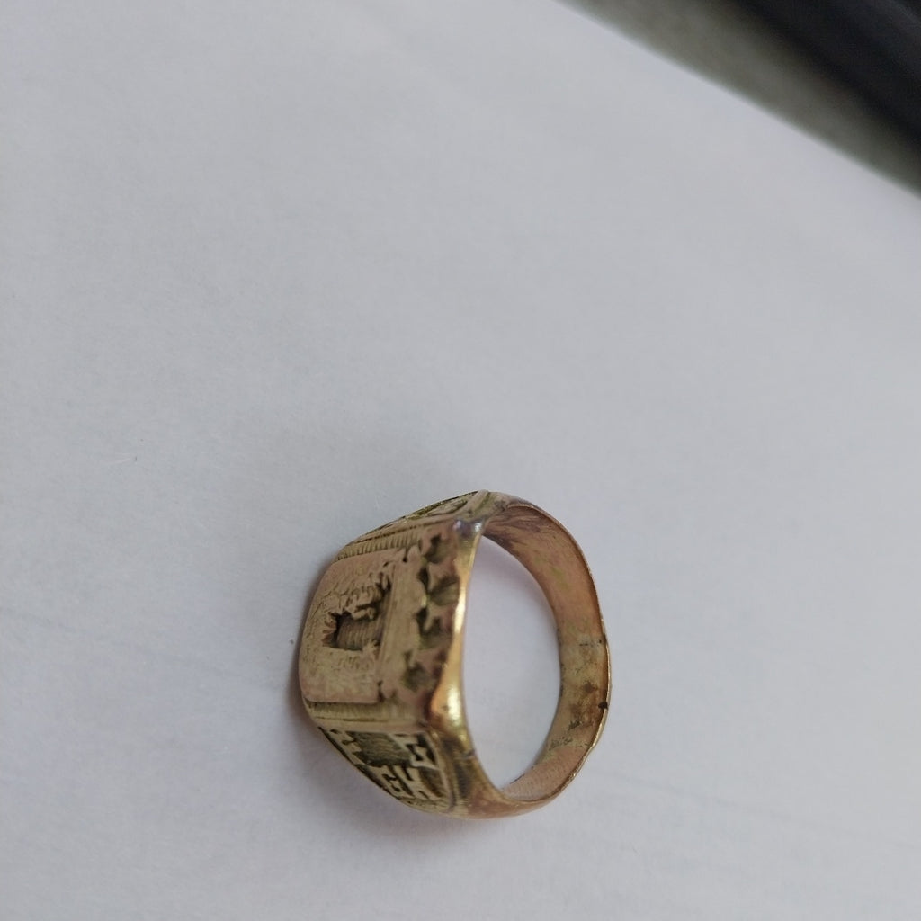 ANILLO. ORO. 10 K 10.2 GRMS (SEMINUEVO)