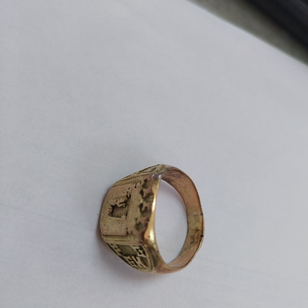 ANILLO. ORO. 10 K 10.2 GRMS (SEMINUEVO)