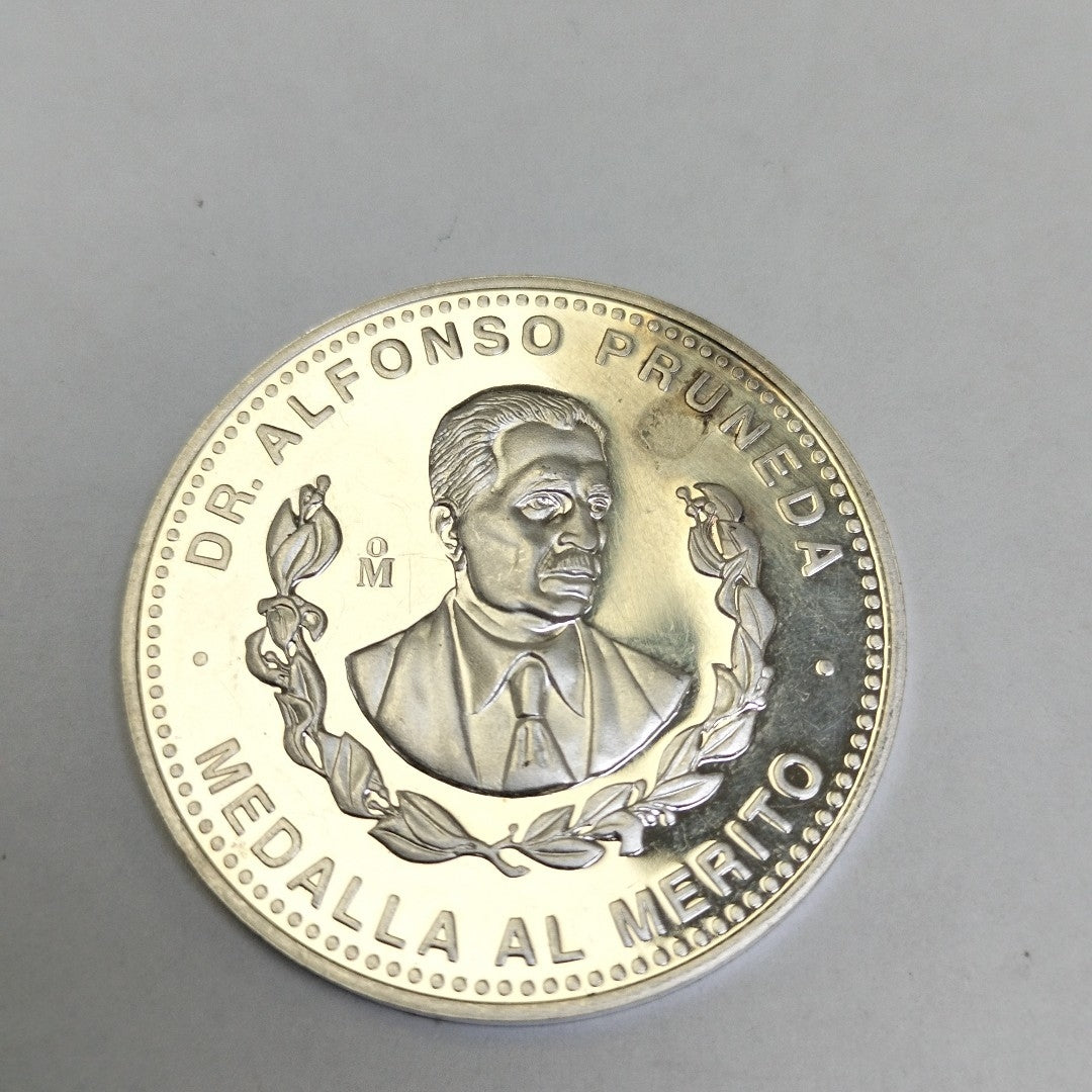 MEDALLA CONMEMORATIVA PLATA 17,00 GRMS (SEMINUEVO)