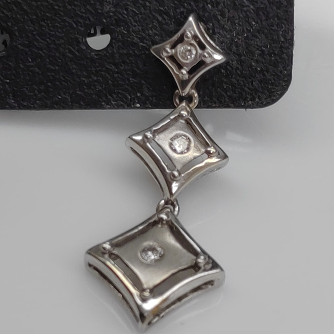 K1 3,60 GRMS 14 K ESPECIFICACIONES COMPLEMENTARIAS ARETES PAR (SEMINUEVO)