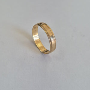 ARGOLLA. ORO. 10 K 1 GRMS (SEMINUEVO)