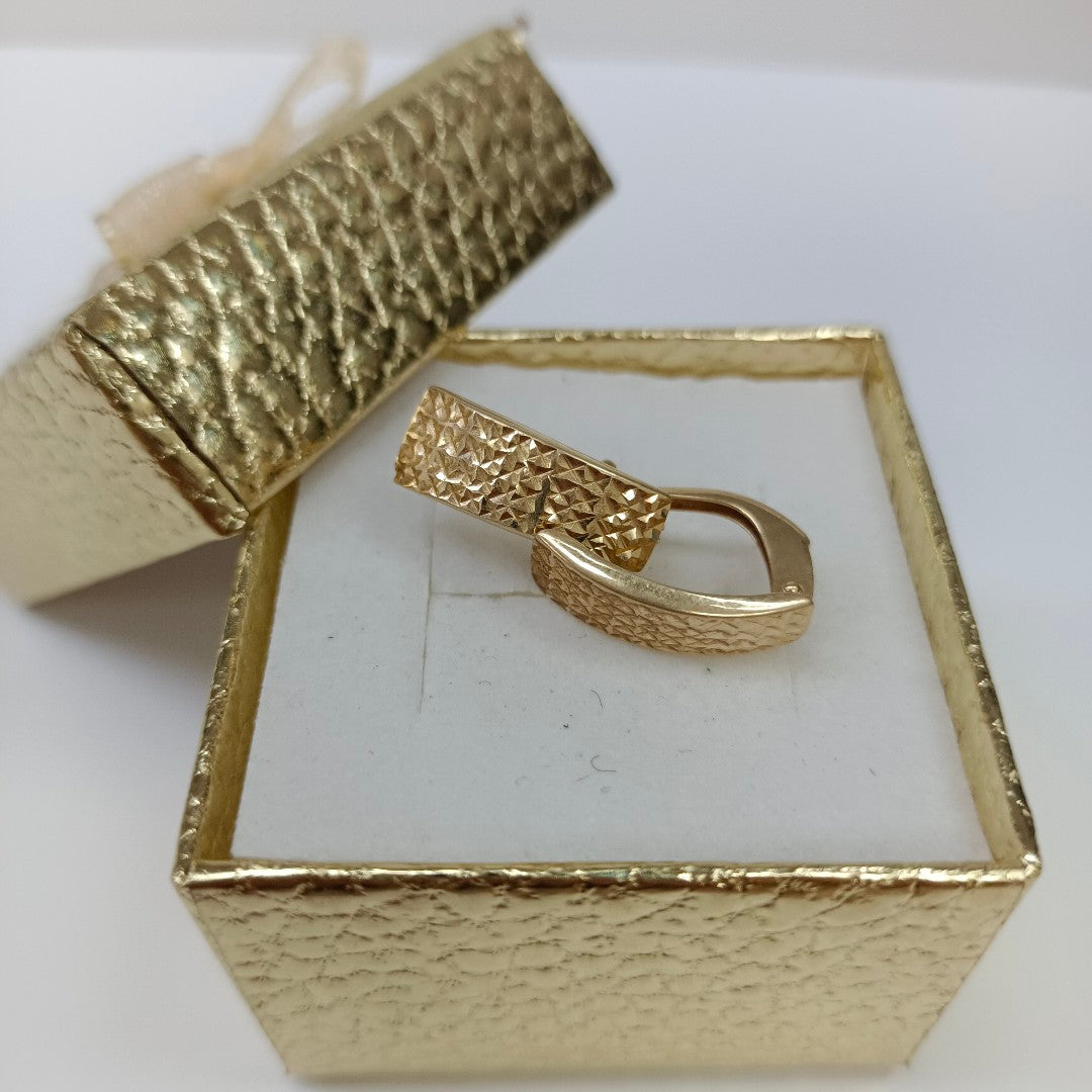 ARETES PAR. ORO. 14 K 1.8 GRMS (SEMINUEVO)