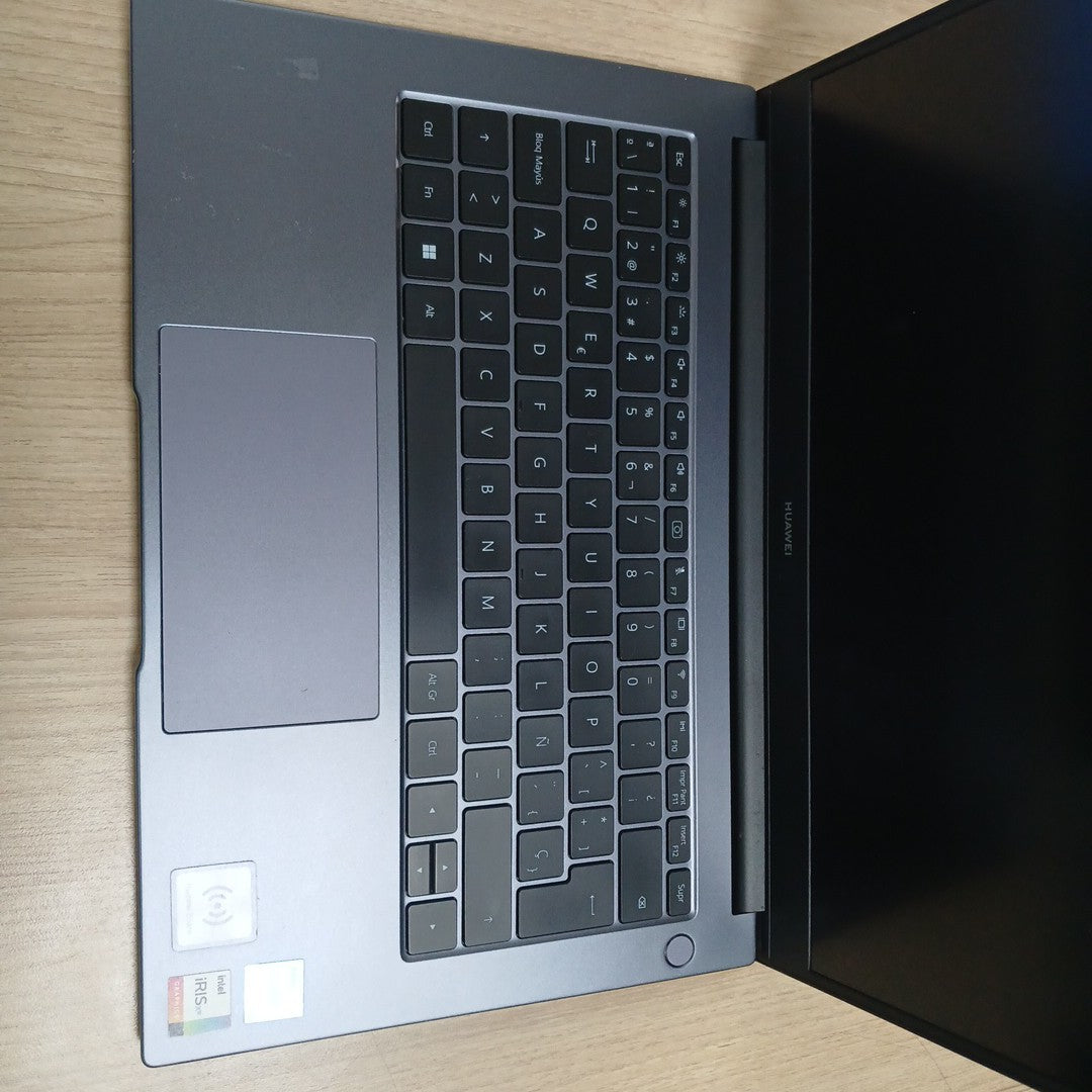 LAPTOP HUAWEI MATEBOOK D14 NBDE-WDH9 (2022) 512 GB SSD 8 GB RAM (SEMINUEVO)