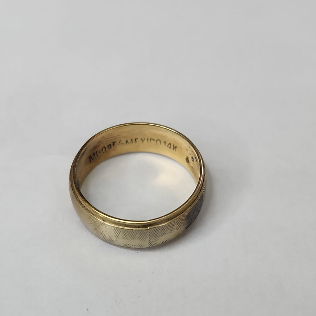 ARGOLLA. ORO. 14 K 2.6 GRMS (SEMINUEVO)