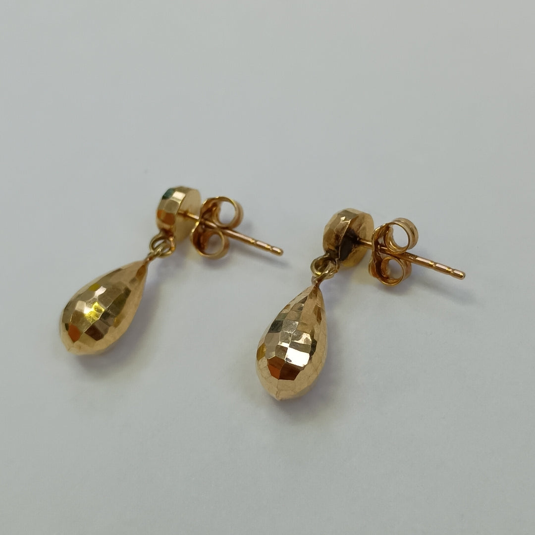 ARETES PAR. ORO. 14 K 1.6 GRMS (SEMINUEVO)