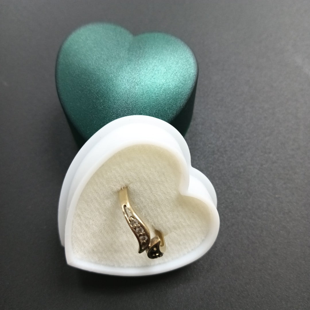 ANILLITO. ORO. 8 K 1.7 GRMS (SEMINUEVO)