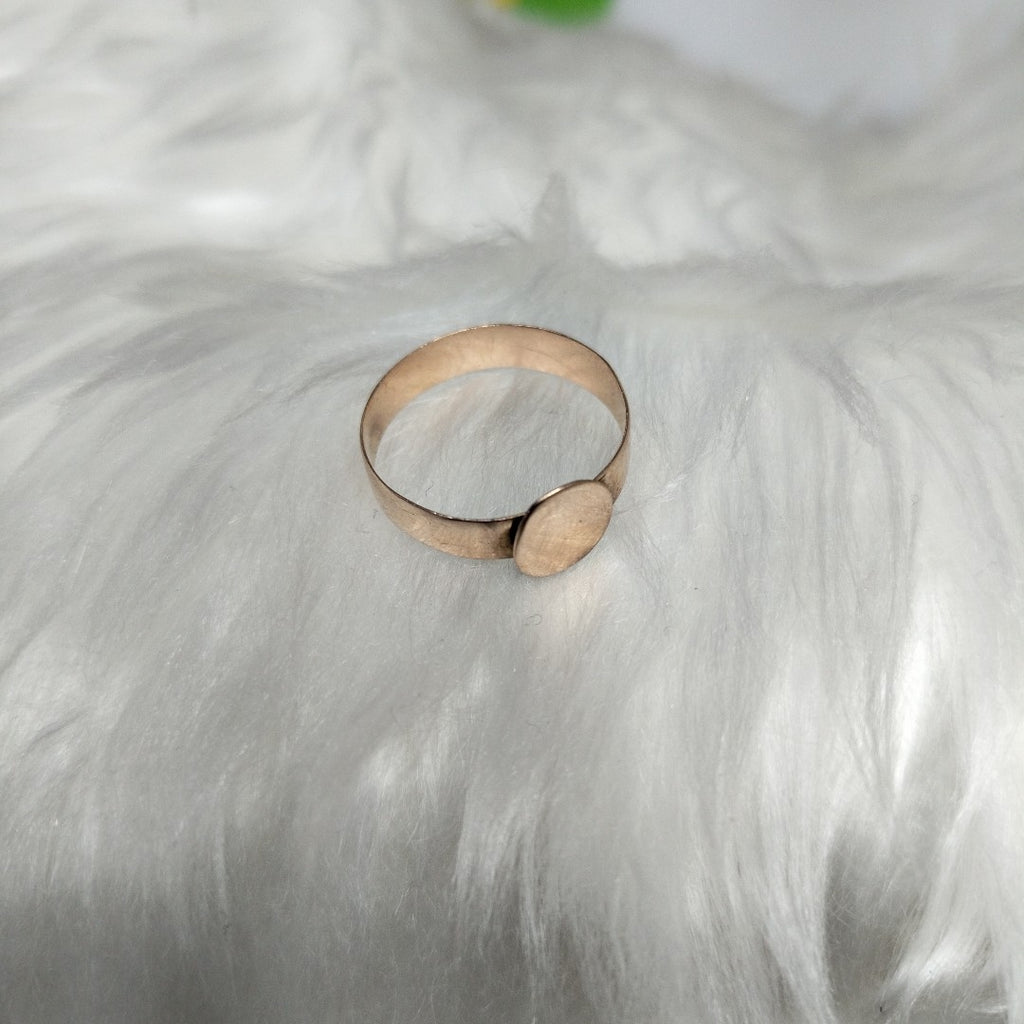 ANILLO. ORO. 10 K 1.3 GRMS (SEMINUEVO)