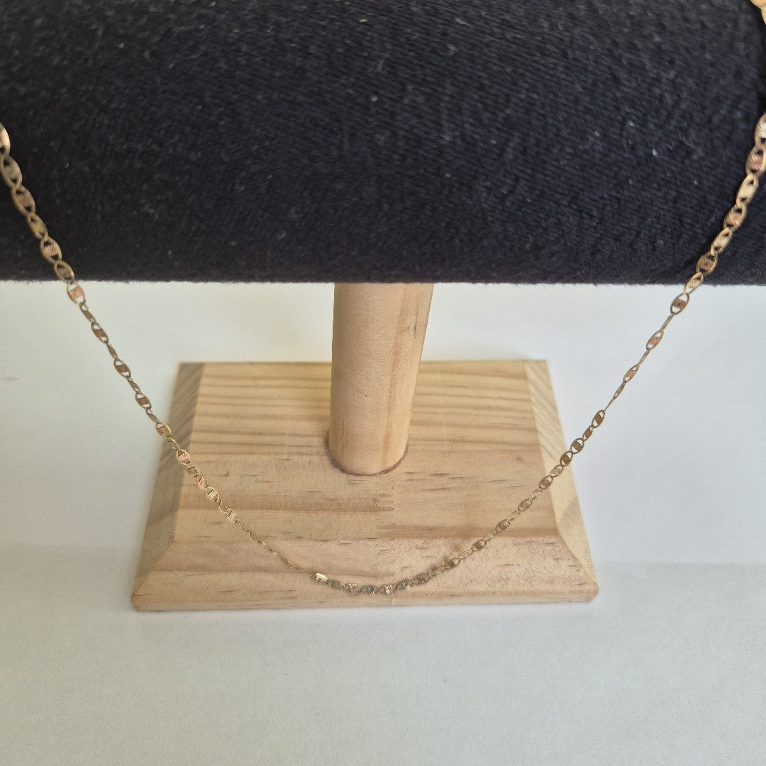 CADENA. ORO, ORO COMBINADO. 10 K 2.1 GRMS (SEMINUEVO)