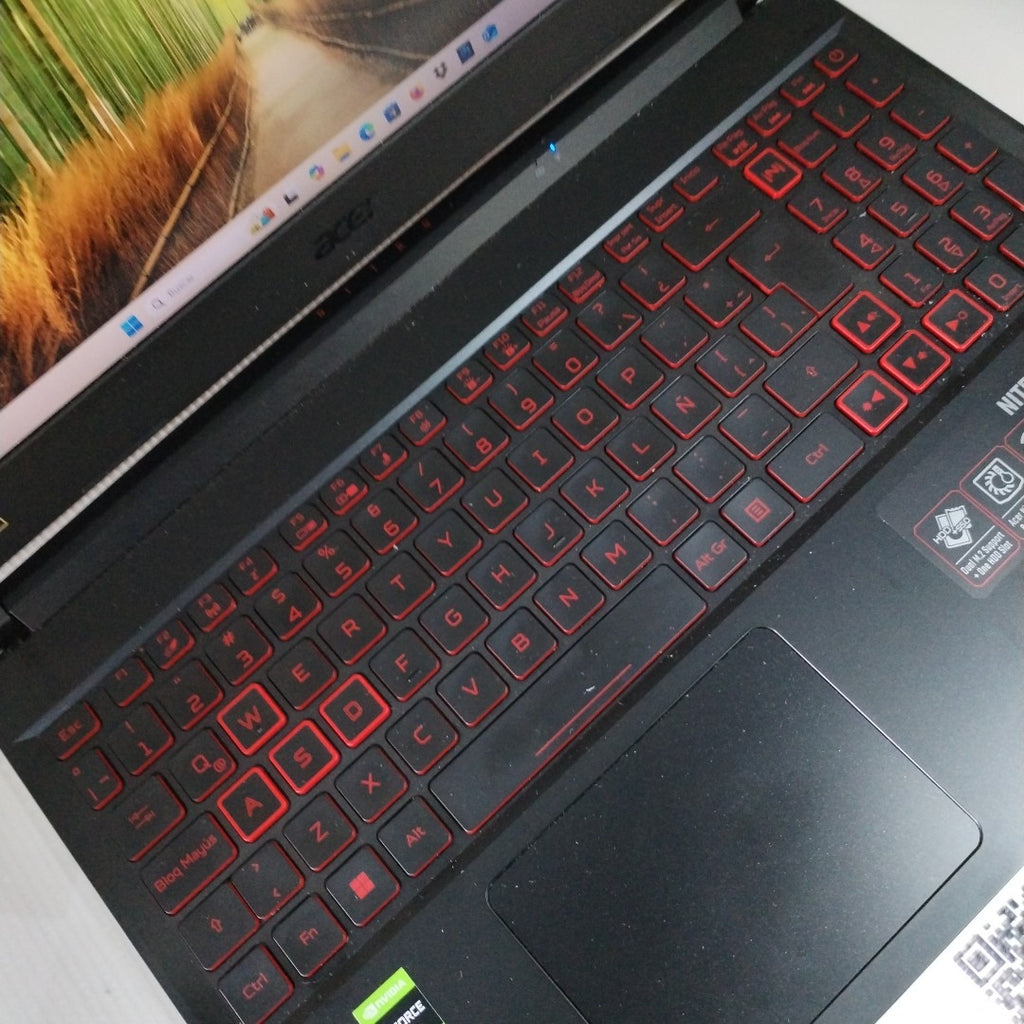 LAPTOP ACER NITRO 5 AN515-57-512P (2022) 512 GB SSD 8 GB RAM
