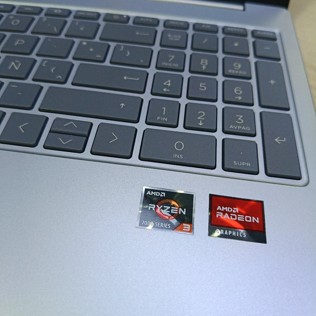 LAPTOP HP 15-FC0000LA(2024) 512 GB SSD 8 GB RAM (SEMINUEVO)