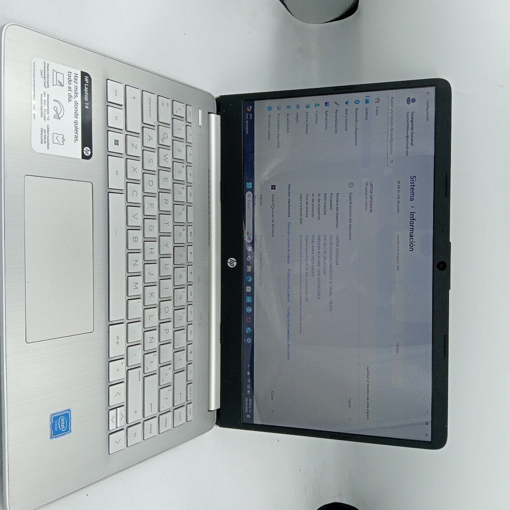 LAPTOP HP 14-DQ0527LA (2023) 256 GB SSD 8 GB RAM (SEMINUEVO)