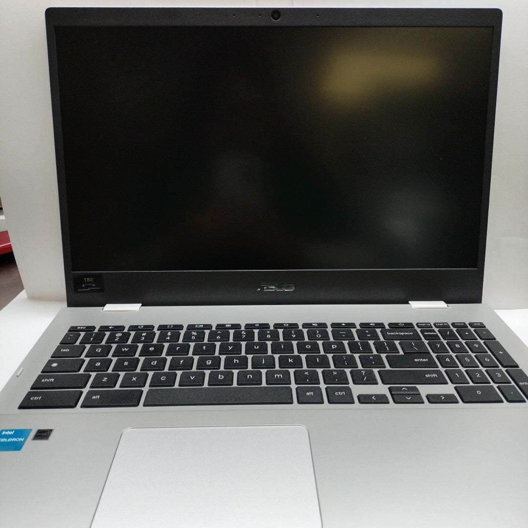 LAPTOP ASUS CHROMEBOOK CX1500CKA-IS88F-B (2022) 64 GB EMMC 4 GB RAM (SEMINUEVO)